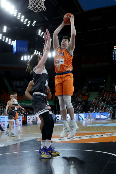 与孙兴慜搭 与孙兴慜搭