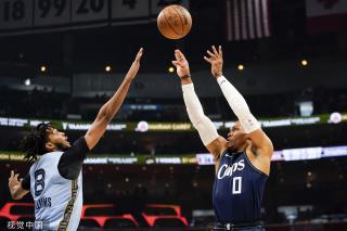 对手完全被防到断电