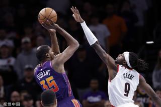 霍华德·韦伯被要求介入曼联争议裁判决定