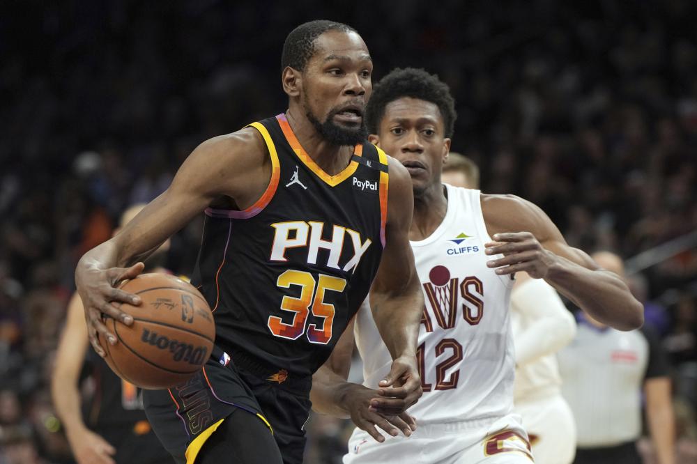 苏超泰州主帅：没觉得自己是城市英雄，走下领奖台就从零开始