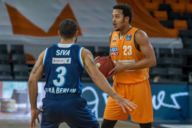 [CBA]青岛客场力克江苏 斩获联赛四连胜