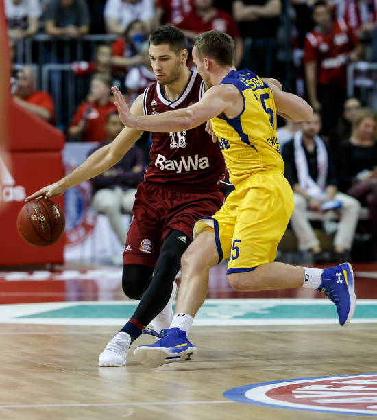 腾讯手游《极品飞车：集结》7月11日上线